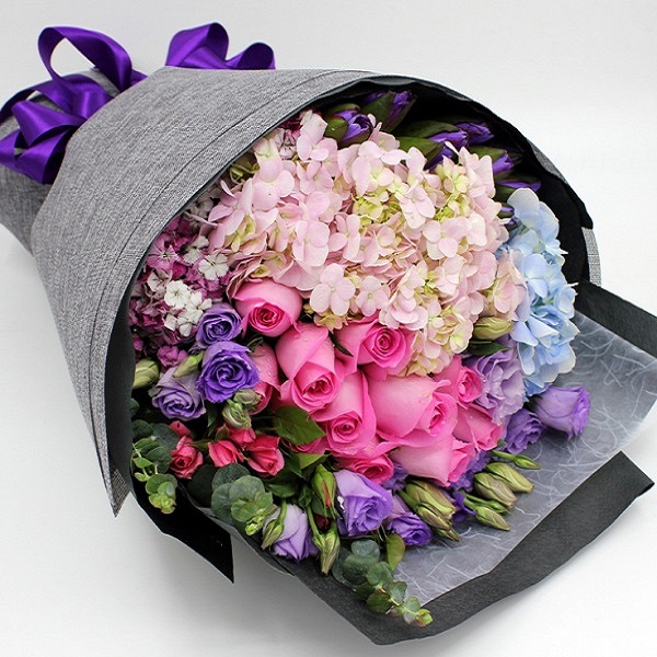 母亲节鲜花 玫瑰花 百合花 绣球花 向日葵花束